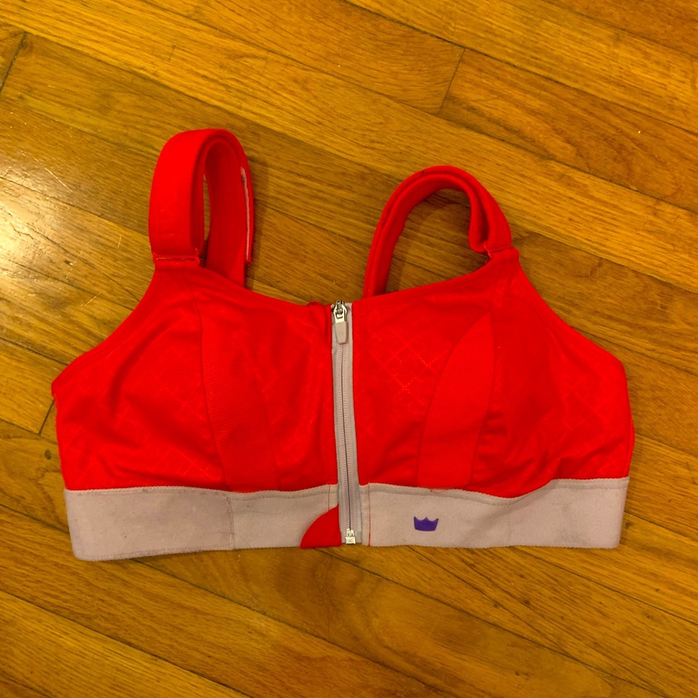 SheFit Ultimate Sports Bra in Red
